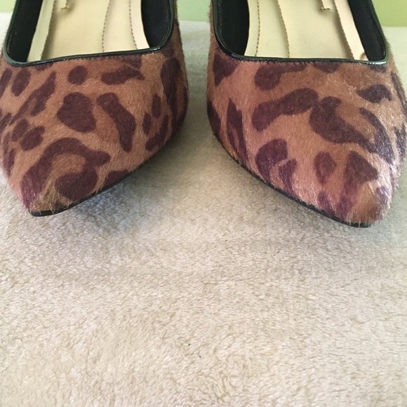 Comfort Plus Heels - Picture 3 of 9